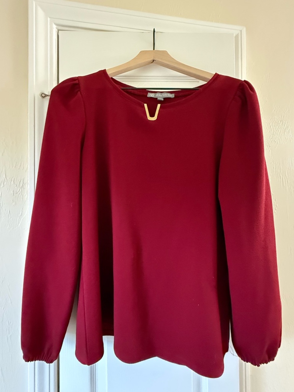 Daisy Fuentes Burgundy Long Sleeve Top with Gold Accent